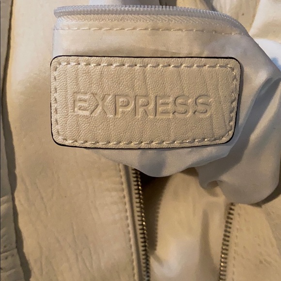 White backpack - Picture 2 of 2